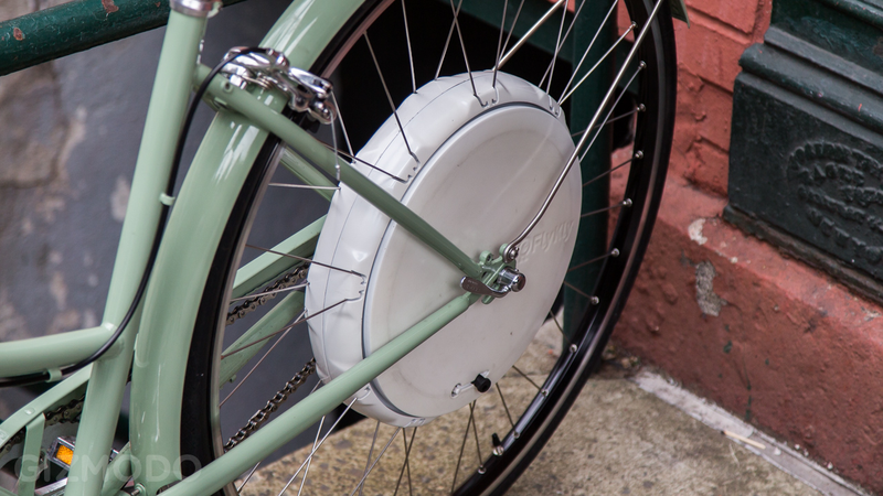 Illustration for article titled Ride Faster and Smarter With This Self-Charging Electric Bike Wheel
